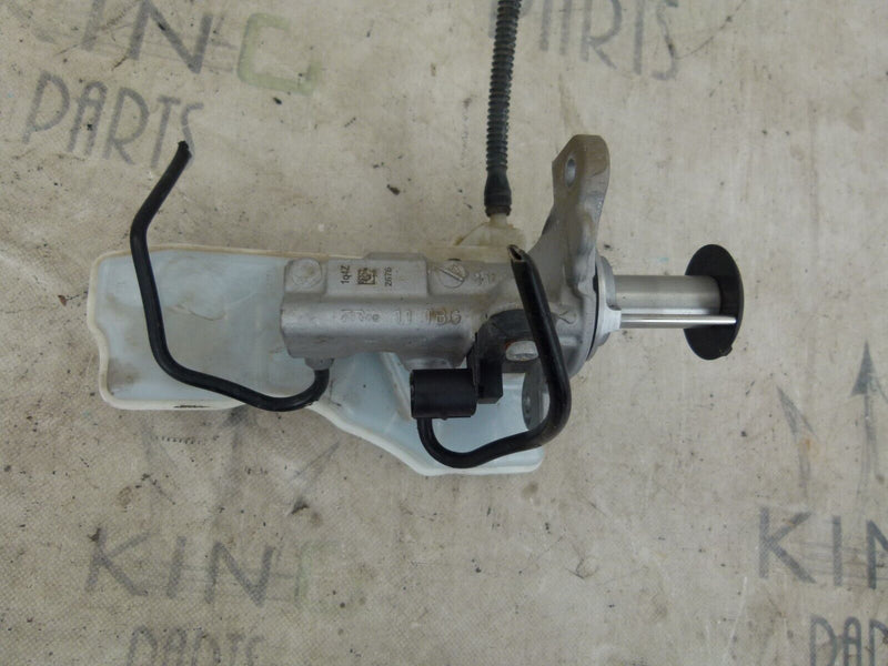 VW UP 2011-2016 BRAKE MASTER CYLINDER WITH FLUID PUMP GENUINE 32668744