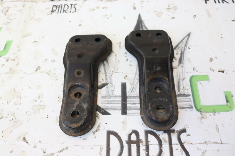 AUDI A3 (8V) 2012-2016 S-LINE 5DR FRONT SUBFRAME MOUNT SUPPORT PAIR OF RH + LH