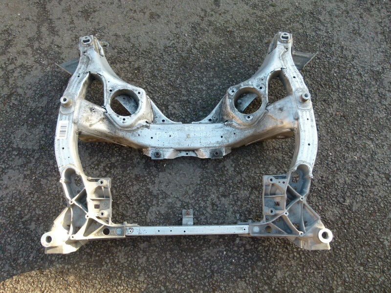BMW 5 SERIES F10 2.0 DIESEL FRONT SUBFRAME AXLE CARRIER 6778373
