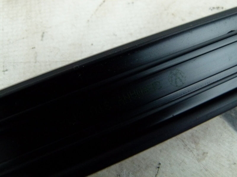 SEAT TARRACO 2018-ON ROOF TOP LEFT RAIL TRIM COVER GENUINE 11A853701