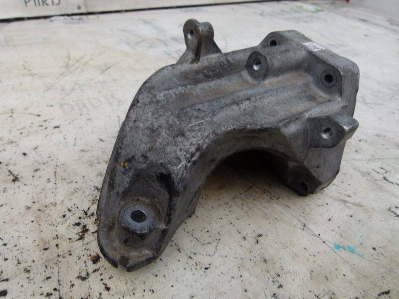 MERCEDES C W204 2007-2011 LEFT SIDE ENGINE BRACKET GENUINE A6512230004