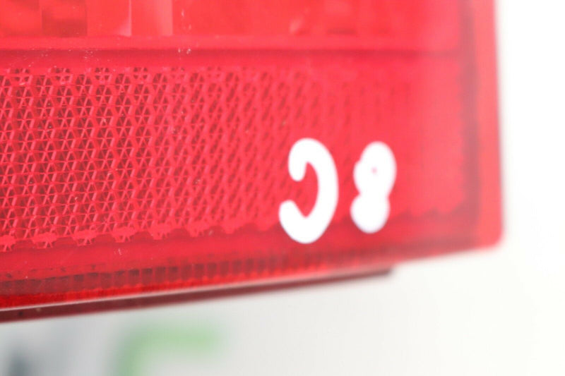 SKODA OCTAVIA MK1 HATCHBACK 2000-2009 GENUINE RIGHT SIDE REAR LIGHT LAMP