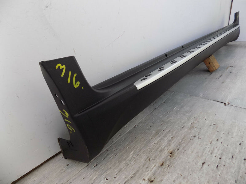 HYUNDAI IX35 SPORT 2010> GENUINE SIDE SKIRT SILL COVER LEFT PASSENGER SIDE (316)