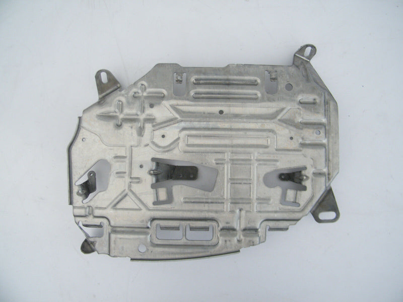 MERCEDES C-CLASS W204 2007-2014 GENUINE CONTROL UNIT TRAY HOLDER, HARD PANEL