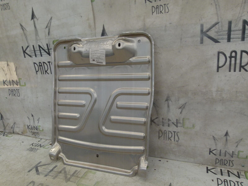 VW AUDI SEAT SKODA UNDER BODY ENGINE COVER TRAY GENUINE 5QA825230