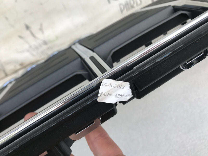 AUDI A4 ALLROAD SPORT QUATTRO 2020  FRONT RADIATOR GRILL GRILLE 8W0853651DP