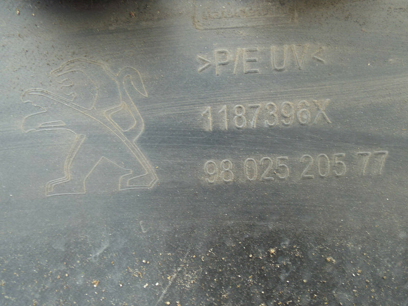 Peugeot 2008 2013-ON Front Bumper Lower Part Bottom Genuine (6571)