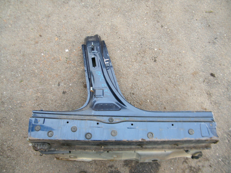 BMW 3 E90 E91 05-11  LOWER SILL PILLAR POST COLUMN PANEL LEFT SIDE N/S Passenger