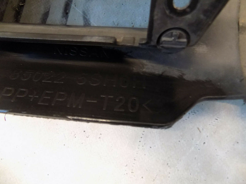 NISSAN LEAF (ZE1) 2017-2018 BLACK REAR BUMPER GENUINE PDC 85022-5SH0H