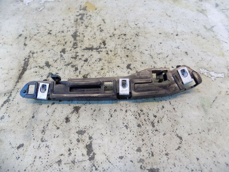 VAUXHALL  ASTRA K 2015-ON FRONT RIGHT BUMPER BRACKET 39020437