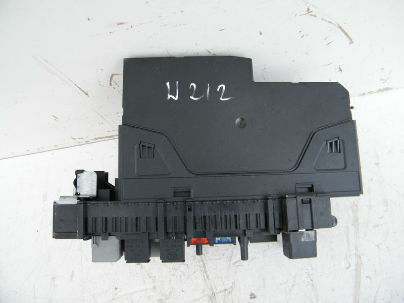 MERCEDES W212 E Class E220 2010-15 DISTRIBUTION RELAY FUSE BOX SAM 5DK00962088